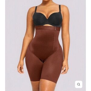 BRAND NEW shapellx  Women's High-Waisted Brown Shapewear Shorts size small